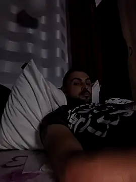 Snapshot of papichulo0099 chatting on October 7, 8:06 pm papichulo0099 online show from October 7, 8:06 pm