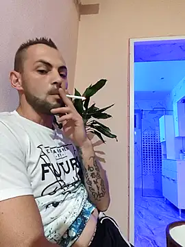 Snapshot of papichulo0099 chatting on October 19, 4:13 am papichulo0099 online show from October 19, 4:13 am