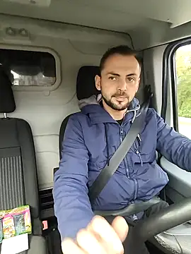 Snapshot of papichulo0099 chatting on October 28, 6:17 am papichulo0099 online show from October 28, 6:17 am