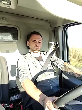 Snapshot of papichulo0099 chatting on November 7, 7:08 am papichulo0099 online show from November 7, 7:08 am