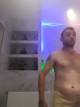 Snapshot of papichulo0099 chatting on November 8, 3:50 am papichulo0099 online show from November 8, 3:50 am