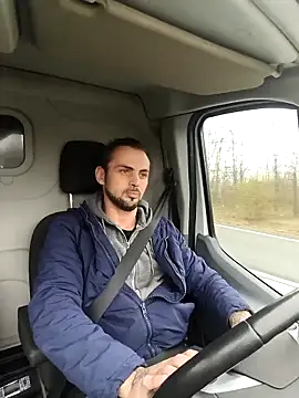 Snapshot of papichulo0099 chatting on November 12, 7:31 am papichulo0099 online show from November 12, 7:31 am