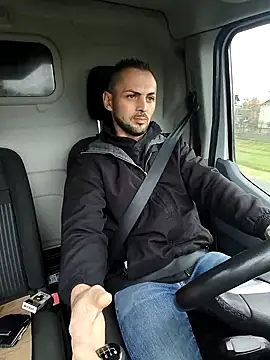 Snapshot of papichulo0099 chatting on November 17, 6:52 am papichulo0099 online show from November 17, 6:52 am