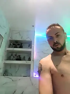 Snapshot of papichulo0099 chatting on November 28, 4:04 am papichulo0099 online show from November 28, 4:04 am