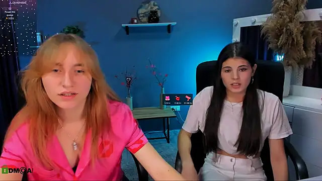 lizzie boom online show from September 26, 7:40 pm