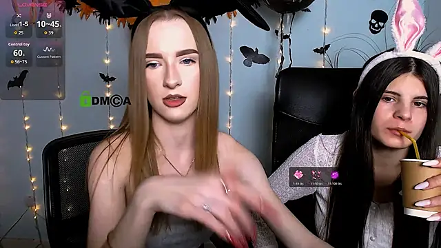 lizzie boom online show from October 25, 7:19 pm