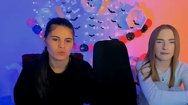 lizzie boom online show from October 27, 10:36 pm