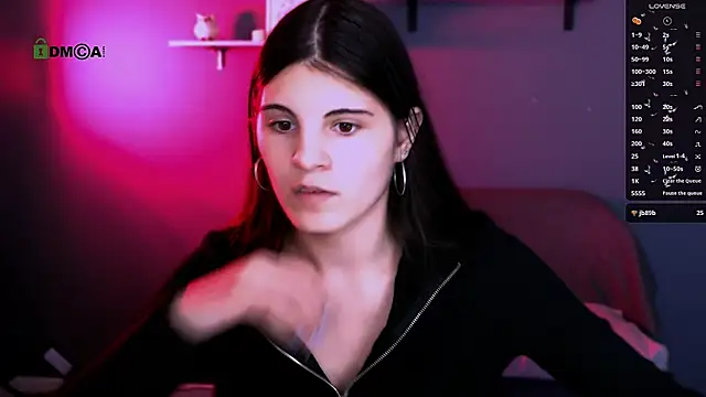 lizzie boom online show from November 22, 8:52 pm