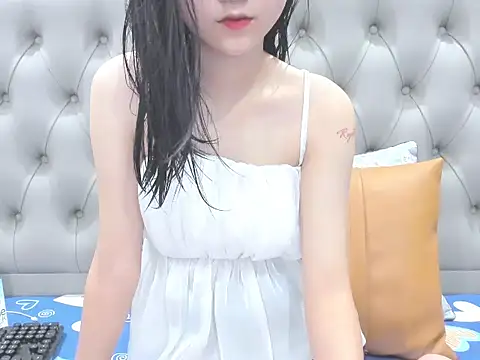  ly   online show from October 6, 4:15 pm