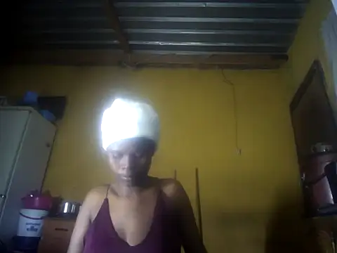 Caramelchick01 online show from September 9, 5:56 pm