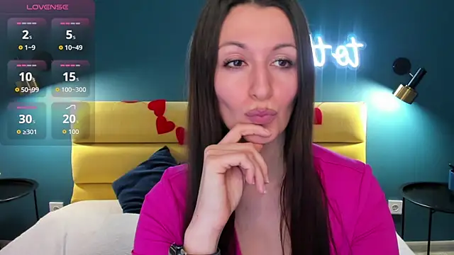 Joan Nelson online show from February 23, 1:25 am