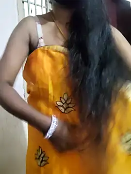 Snapshot of p0a8 chatting on October 7, 8:33 am p0a8 online show from October 7, 8:33 am