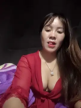 TinTim02 online show from April 17, 9:07 pm