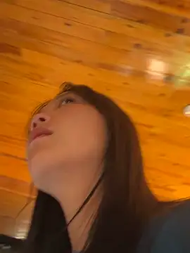 thaoyeuuu online show from October 11, 1:38 am