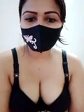 Snapshot of angel_tisha07 chatting on November 11, 12:32 am angel tisha07 online show from November 11, 12:32 am