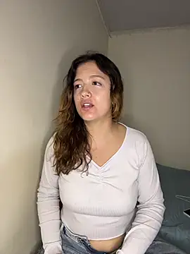 Snapshot of destiny69col chatting on November 19, 1:05 am destiny69col online show from November 19, 1:05 am