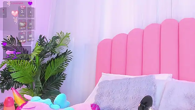 Snapshot of lia_queen18 chatting on October 27, 11:14 am lia queen18 online show from October 27, 11:14 am