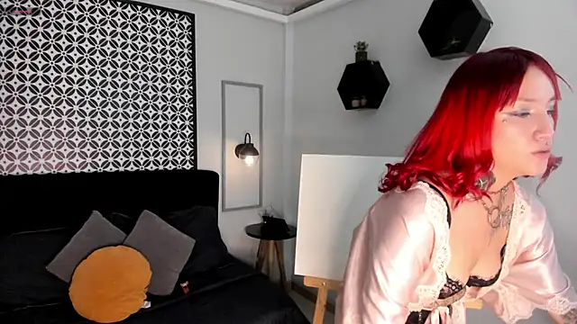 Snapshot of Angel_Blck chatting on November 18, 3:16 pm Angel Blck online show from November 18, 3:16 pm