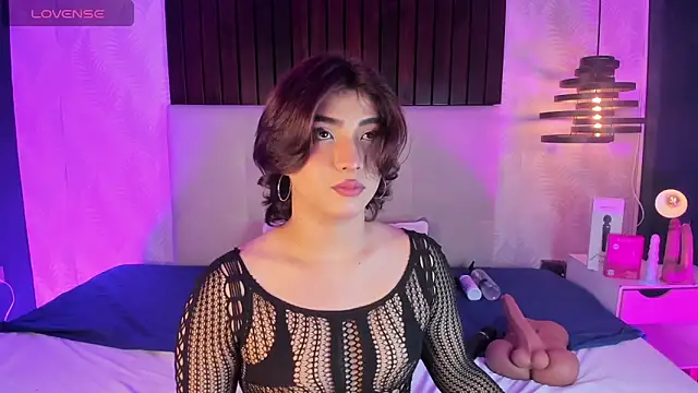 Creamy Angelo online show from April 20, 3:42 am