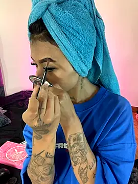 Dirty isabella18 online show from October 15, 3:34 pm