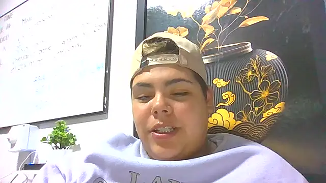 Hailey Curvy online show from September 26, 10:41 am