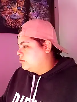 Hailey Curvy online show from October 7, 11:07 am