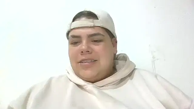 Hailey Curvy online show from October 18, 8:42 pm