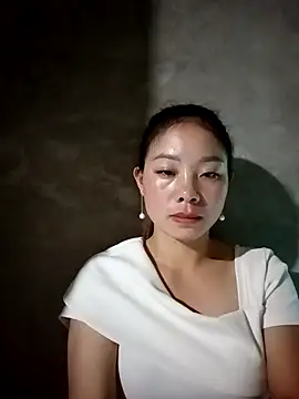 milo123-xx online show from October 30, 7:32 am