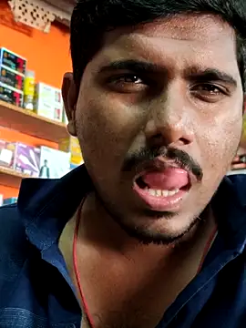 Snapshot of Markroco696 chatting on December 16, 9:36 am Markroco696 online show from December 16, 9:36 am