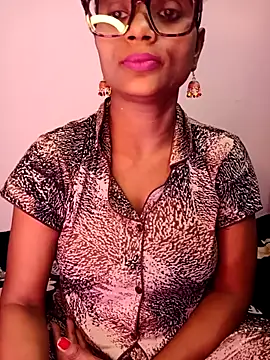 Snapshot of Mohini_Josh069 chatting on October 1, 12:55 pm Mohini Josh069 online show from October 1, 12:55 pm