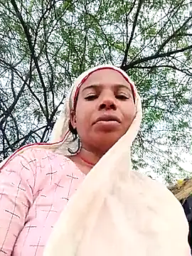 Snapshot of Rubi_sarma chatting on September 18, 10:39 am Rubi sarma online show from September 18, 10:39 am