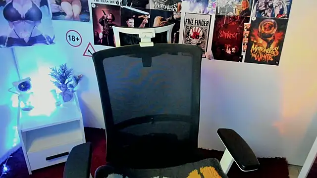 Snapshot of Rose_se chatting on October 12, 6:56 am Rose se online show from October 12, 6:56 am