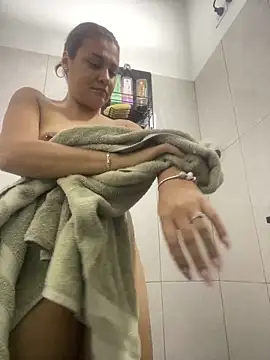 Madyson94 online show from March 31, 1:18 am