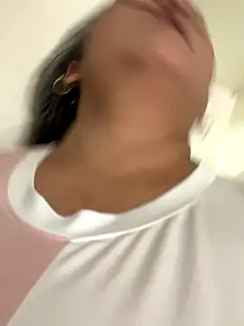 Lucy Milf 474 online show from September 11, 12:16 pm