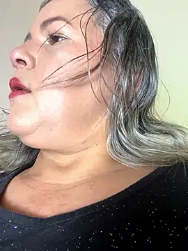 Lucy Milf 474 online show from January 13, 11:59 am