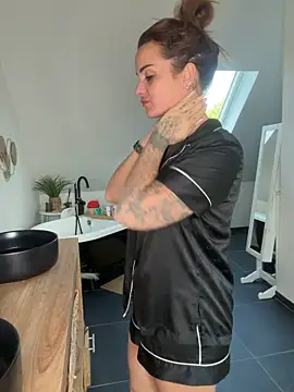 AmyStone   online show from March 22, 10:29 am