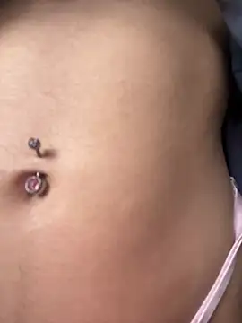 Snapshot of SweetBunnyGF chatting on February 21, 9:49 pm SweetBunnyGF online show from February 21, 9:49 pm