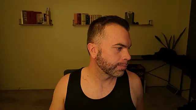 Snapshot of Ty_lerDavid chatting on November 11, 9:20 am Ty lerDavid online show from November 11, 9:20 am