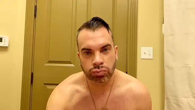 Snapshot of Ty_lerDavid chatting on December 1, 10:48 pm Ty lerDavid online show from December 1, 10:48 pm