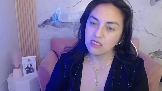 Snapshot of tamara_ch1 chatting on November 19, 3:39 am tamara ch1 online show from November 19, 3:39 am