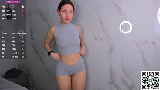 Hina Smith online show from January 16, 11:25 am