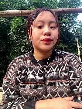 maianhcute online show from December 21, 1:02 am