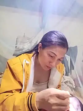 Snapshot of YAYAA-502 chatting on November 10, 1:54 pm YAYAA-502 online show from November 10, 1:54 pm