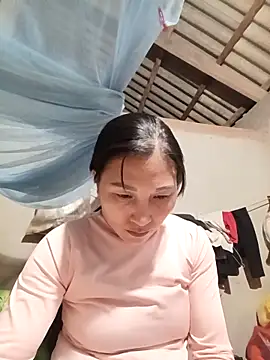 Snapshot of YAYAA-502 chatting on December 15, 1:59 pm YAYAA-502 online show from December 15, 1:59 pm