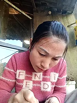 Snapshot of YAYAA-502 chatting on December 19, 2:18 am YAYAA-502 online show from December 19, 2:18 am