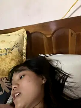 Snapshot of Ngoc-bbi chatting on September 26, 2:15 am Ngoc-bbi online show from September 26, 2:15 am