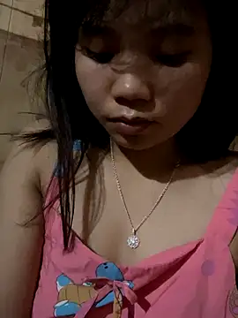 Snapshot of Ngoc-bbi chatting on October 3, 6:38 pm Ngoc-bbi online show from October 3, 6:38 pm