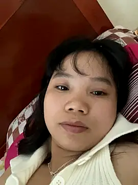 Snapshot of Ngoc-bbi chatting on October 5, 1:04 am Ngoc-bbi online show from October 5, 1:04 am