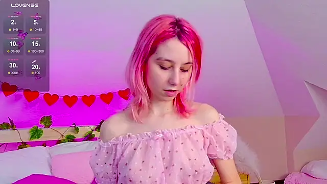 Liann Stark online show from February 25, 7:51 am