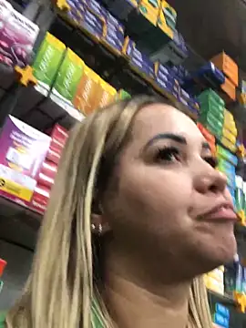 Snapshot of imoly99 chatting on October 5, 11:52 am imoly99 online show from October 5, 11:52 am